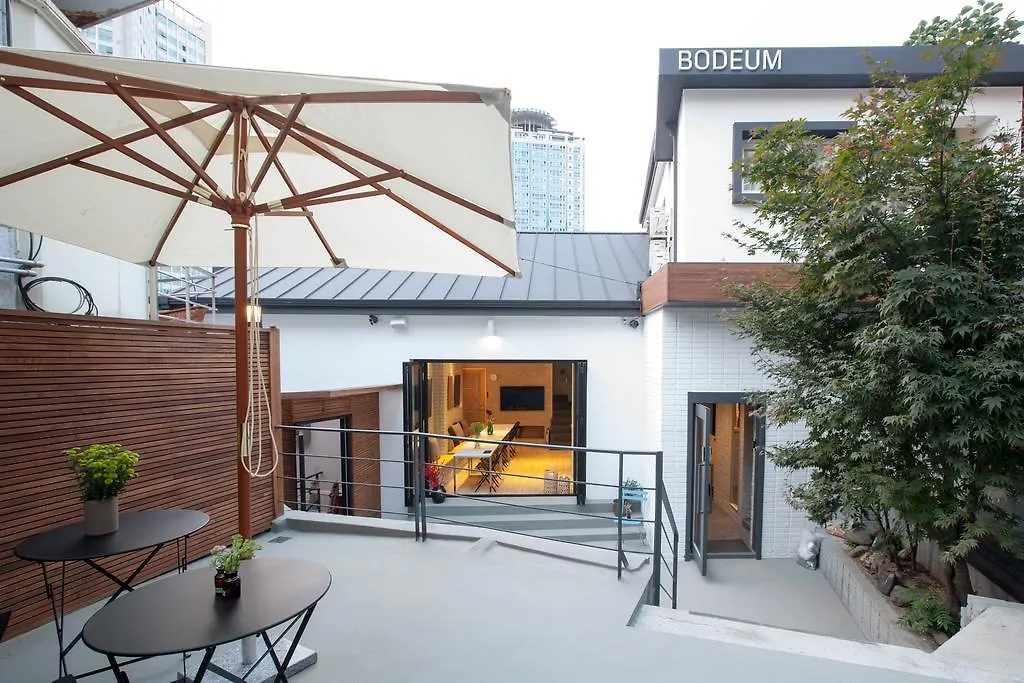 Bodeum Guesthouse Seoul Tower contacts